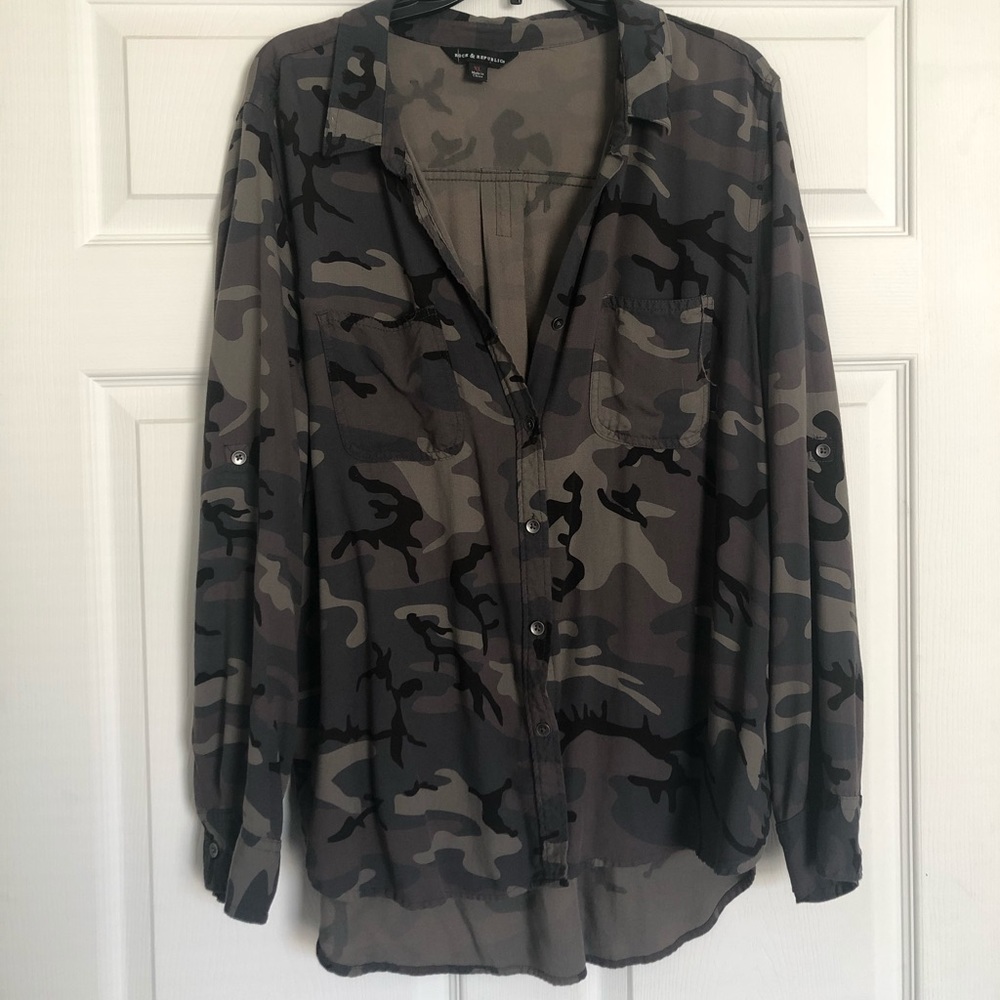 R&R camo button up